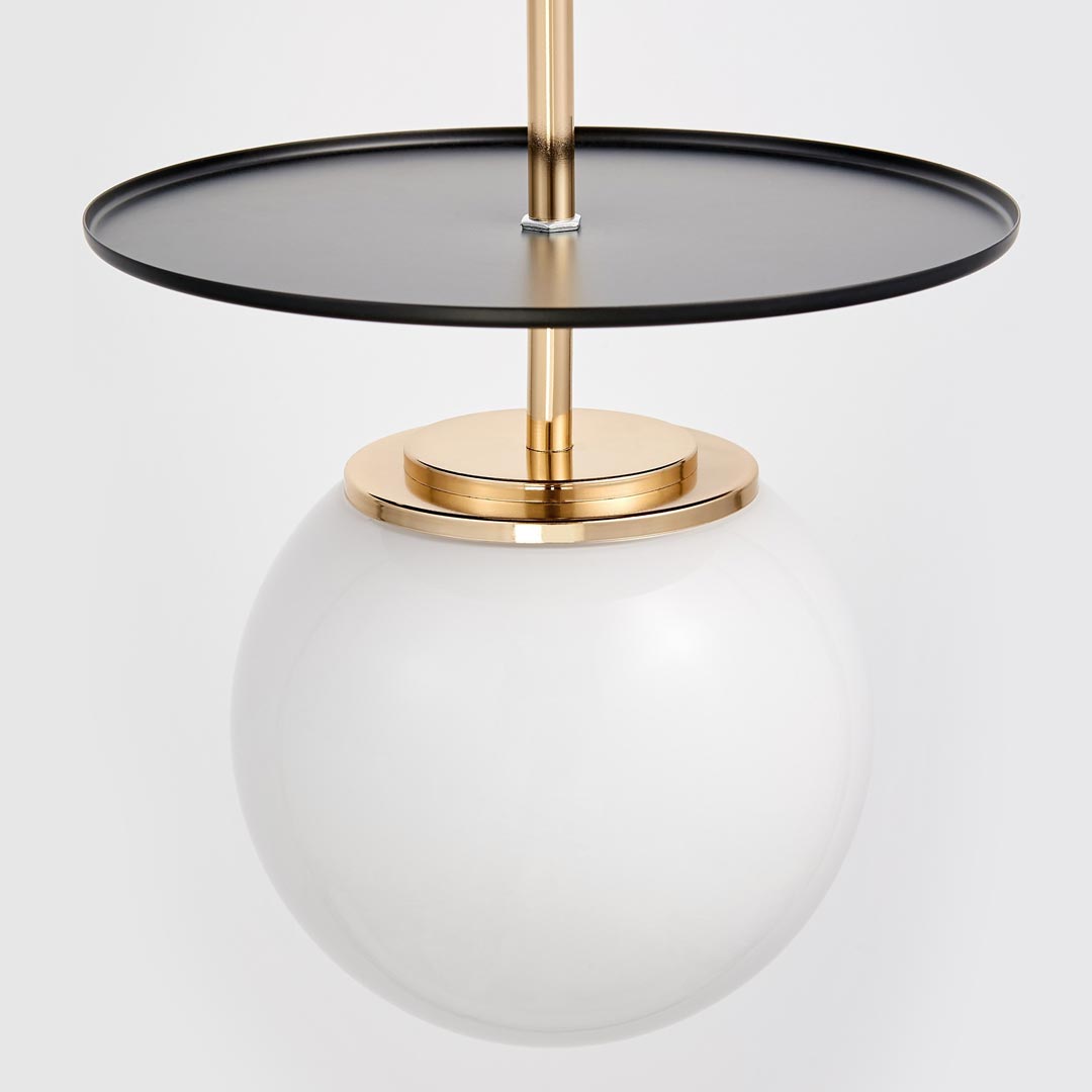 Elegancka, złota lampa wisząca z białym, szklanym kloszem DALTONA W1 - Lumina Deco zdjęcie 4