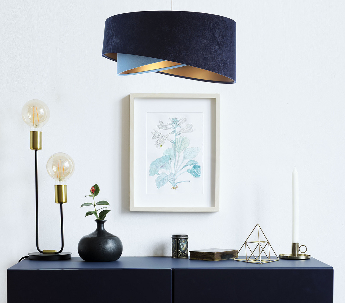 Granatowo-niebieska lampa wisząca z asymetrycznym kloszem z weluru ze złotym wnętrzem LORES - BPS Koncept zdjęcie 2