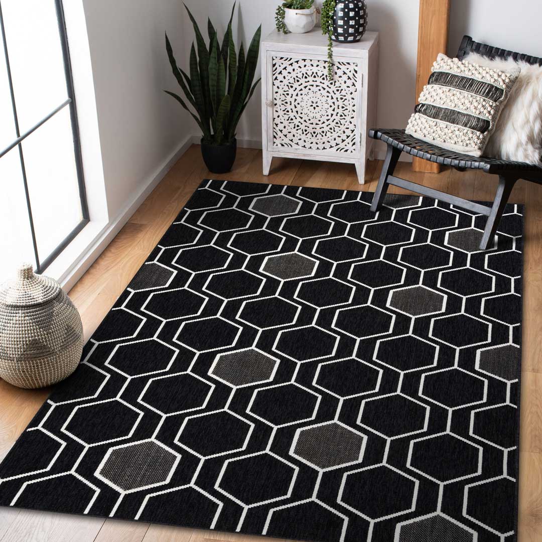 Czarny dywan sznurkowy, pętelkowy z białym geometrycznym wzorem heksagony, nowoczesny design do biura - Dywany Łuszczów zdjęcie 4
