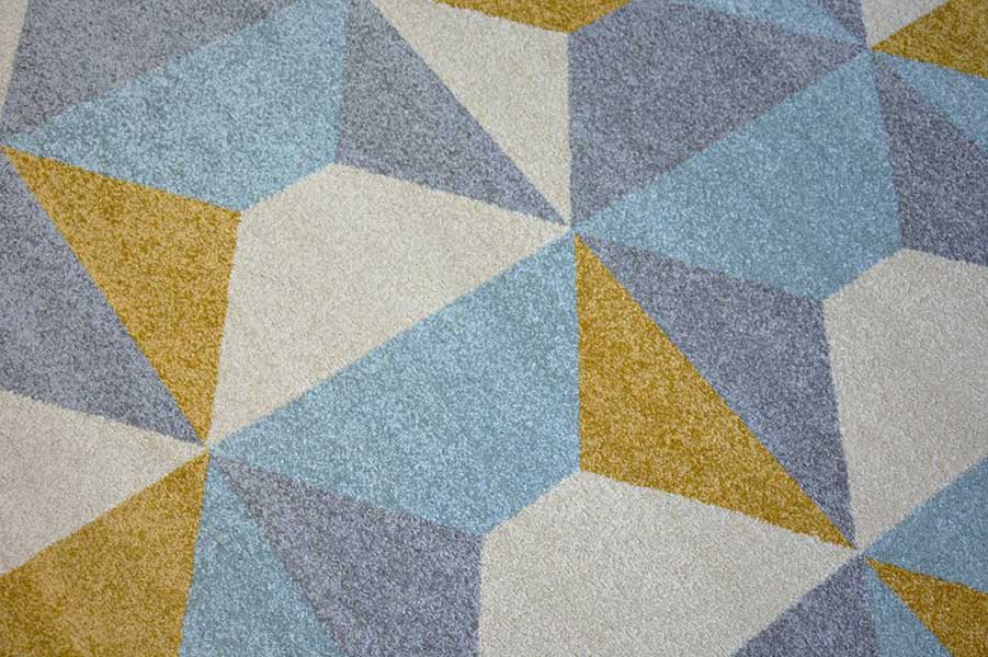 Nowoczesny dywan geometryczny w żółte, szare, białe i niebieskie romby, trójkąty NORDIC KLOCKI - Dywany Łuszczów zdjęcie 3