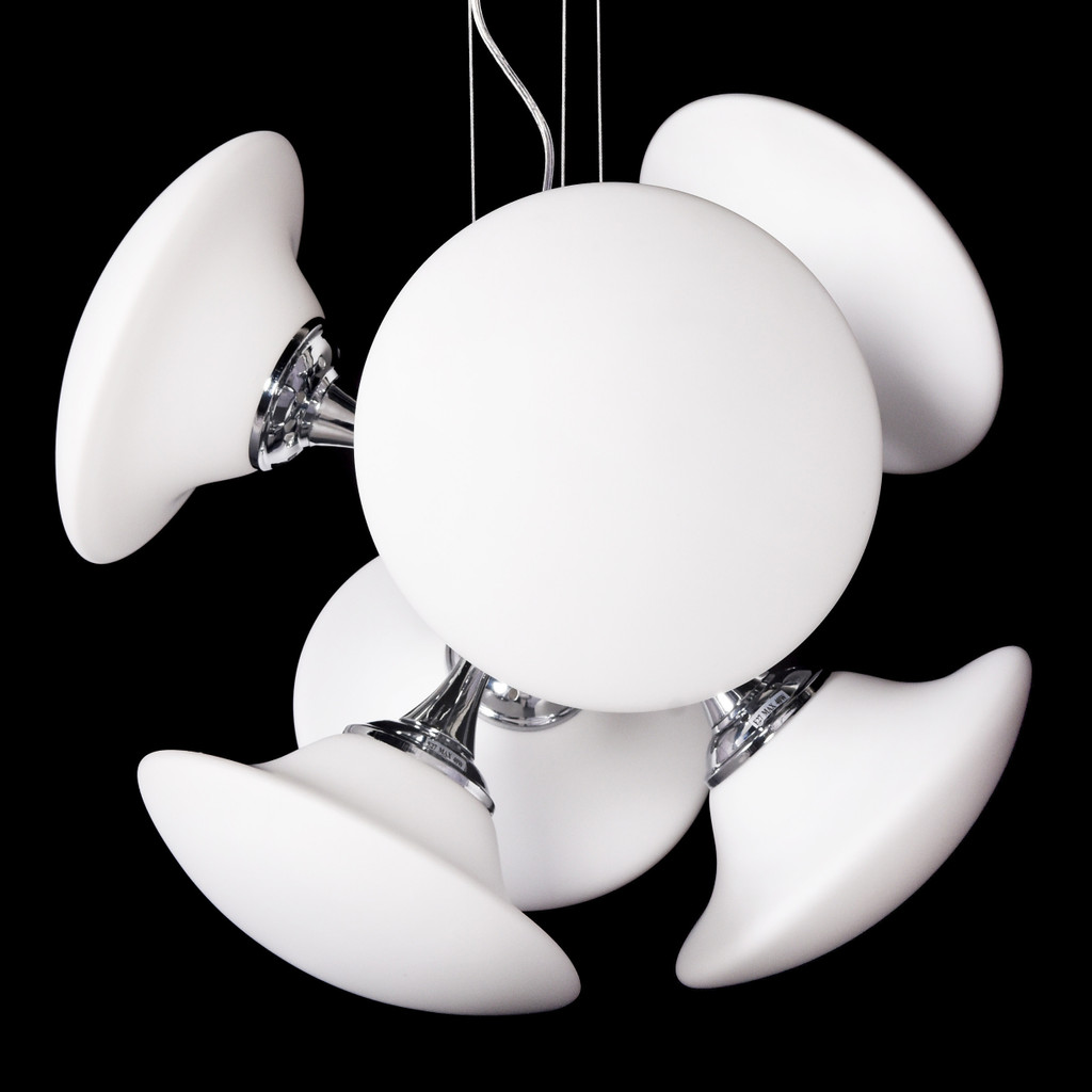 Designerska chromowana lampa wisząca GELIKON W6 z białymi szklanymi kloszami - Lumina Deco zdjęcie 4