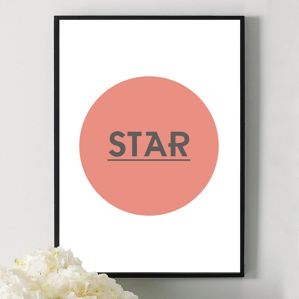 Plakat na ścianę grafika i napis STAR czerwony - Dekoori zdjęcie 1