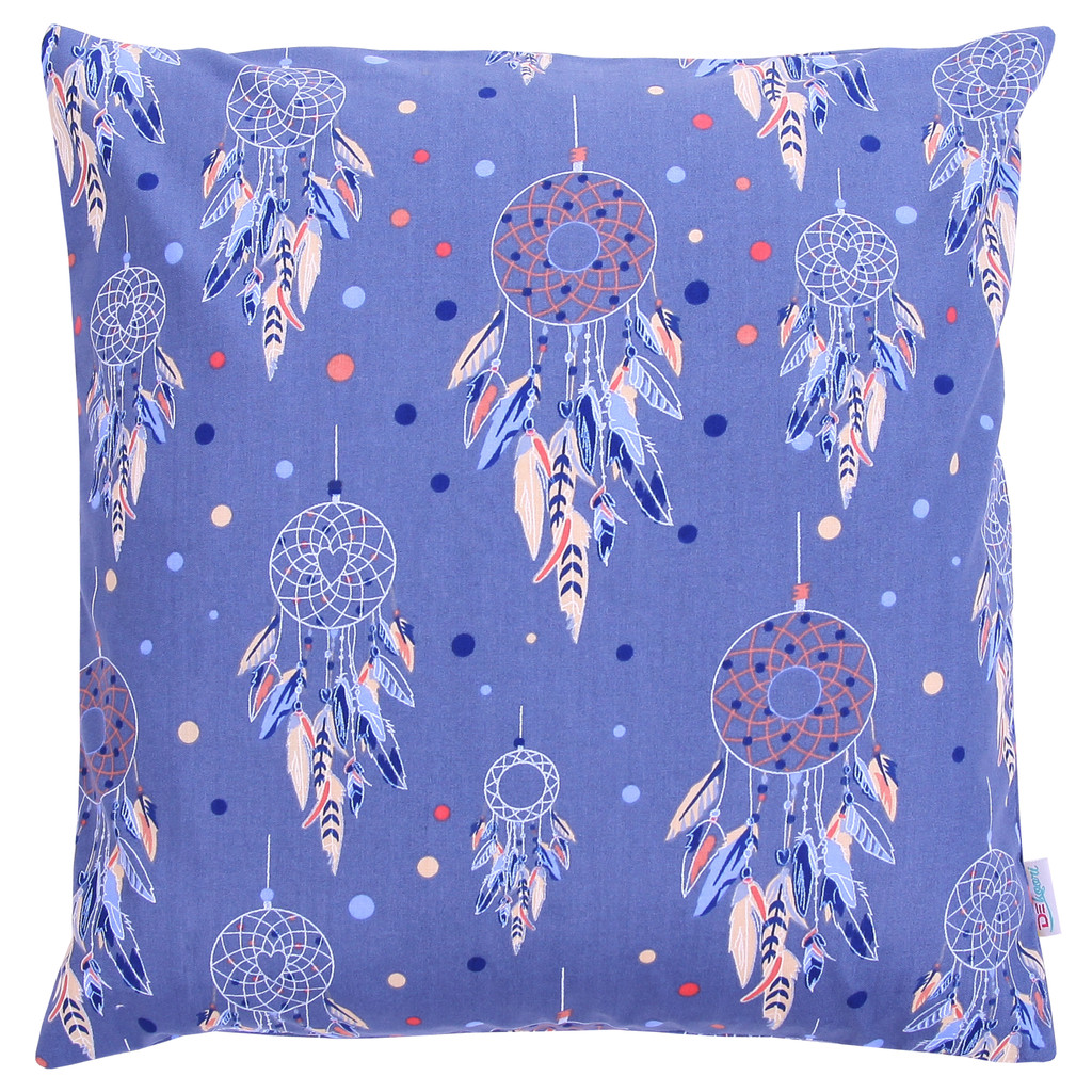 Niebieska poszewka na poduszkę ŁAPACZ SNÓW z piórami, modny styl boho indiański - Dekoori zdjęcie 1