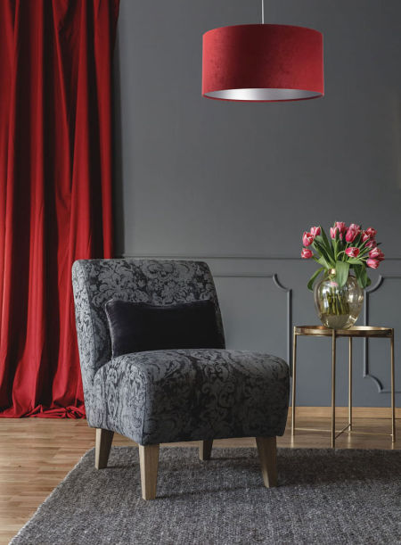 Bordowa lampa wisząca, welurowa, z walcowym abażurem ze srebrnym wnętrzem LAWIERA