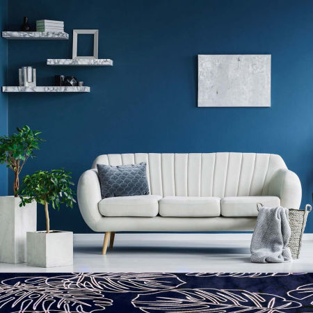 Ciemny ekskluzywny dywan Monstery Leaves z złotym haftem liści monstery, obrys