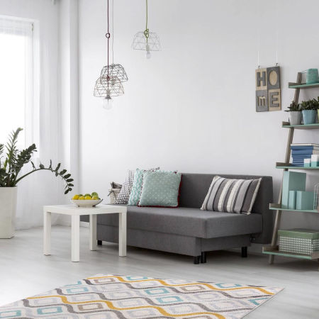 Skandynawski dywan w modny wzór szare, musztardowe i lekko niebieskie fale i romby na jasnym tle Crystals