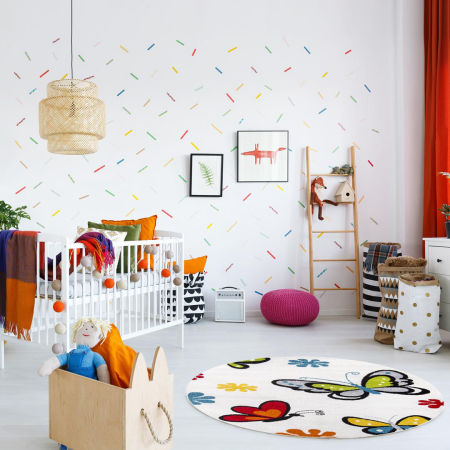 Dekoracyjny, okrągły dywan w kolorowe motylki i kwiatki na jasnym tle Butterfly