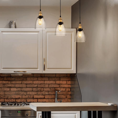 Czarno-mosiężna lampa wisząca loft skandynawska z kloszem, szklana, przezroczysta, zwis - NAO