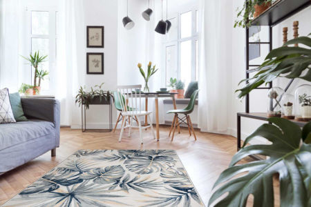 Dywan w liście palmy i monstery szare, niebieskie, żółte, roślinny do domu i na taras