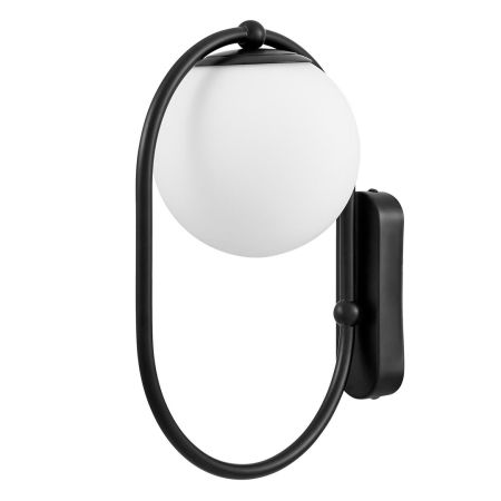 Czarny kinkiet z białym, kulistym kloszem PANARI W1