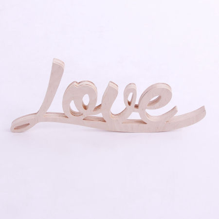 Napis LOVE do postawienia lub na ścianę, litery 3D