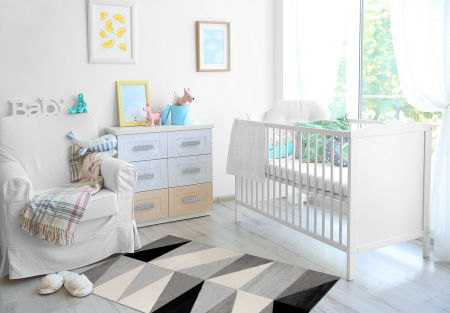 Nowoczesny dywan imitujący wełniany z geometrycznym wzorem w czarne i szare trójkąty Crazy Style 13