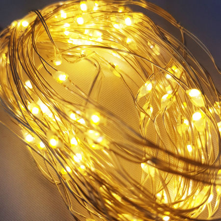 Lampki ledowe na srebrnym druciku 5 m,  100 punktów świetlnych LED