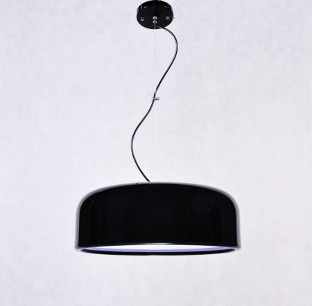 Czarna lampa wisząca SCUDO nowoczesna, metalowa, minimalistyczna