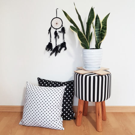 Czarna poszewka dekoracyjna na poduszkę, jasiek 40x40 w białe kropki 1 cm