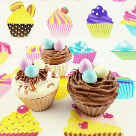 Urocza dziecięca poszewka na poduszkę w słodkie babeczki, muffiny