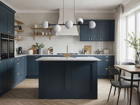 Lampa czarna wisząca na lince z podłużną podsufitką i szklanymi kulami - FINO