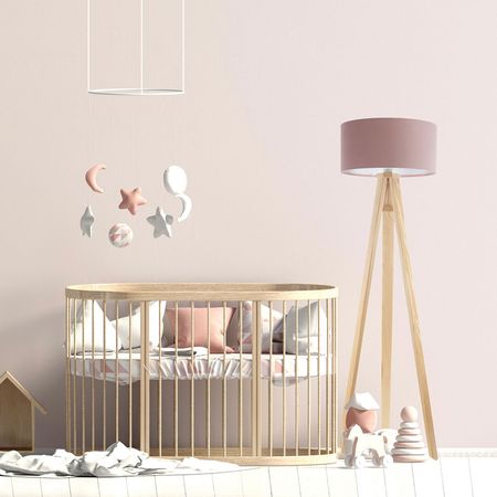 Lampa stojąca w kolorze brudnego różu z pikowanym abażurem w kształcie walca na trójnogu JASMINE BEBE