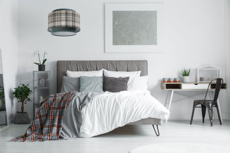 Lampa tapicerowana z podwójnym abażurem w kolorze morskim i kratkę - TOMA