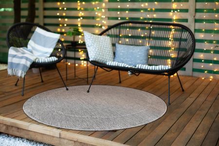 Szary sznurkowy dywan balkonowy, okrągły dywan do salonu, wzór ramka, antyalergiczny - TIMO