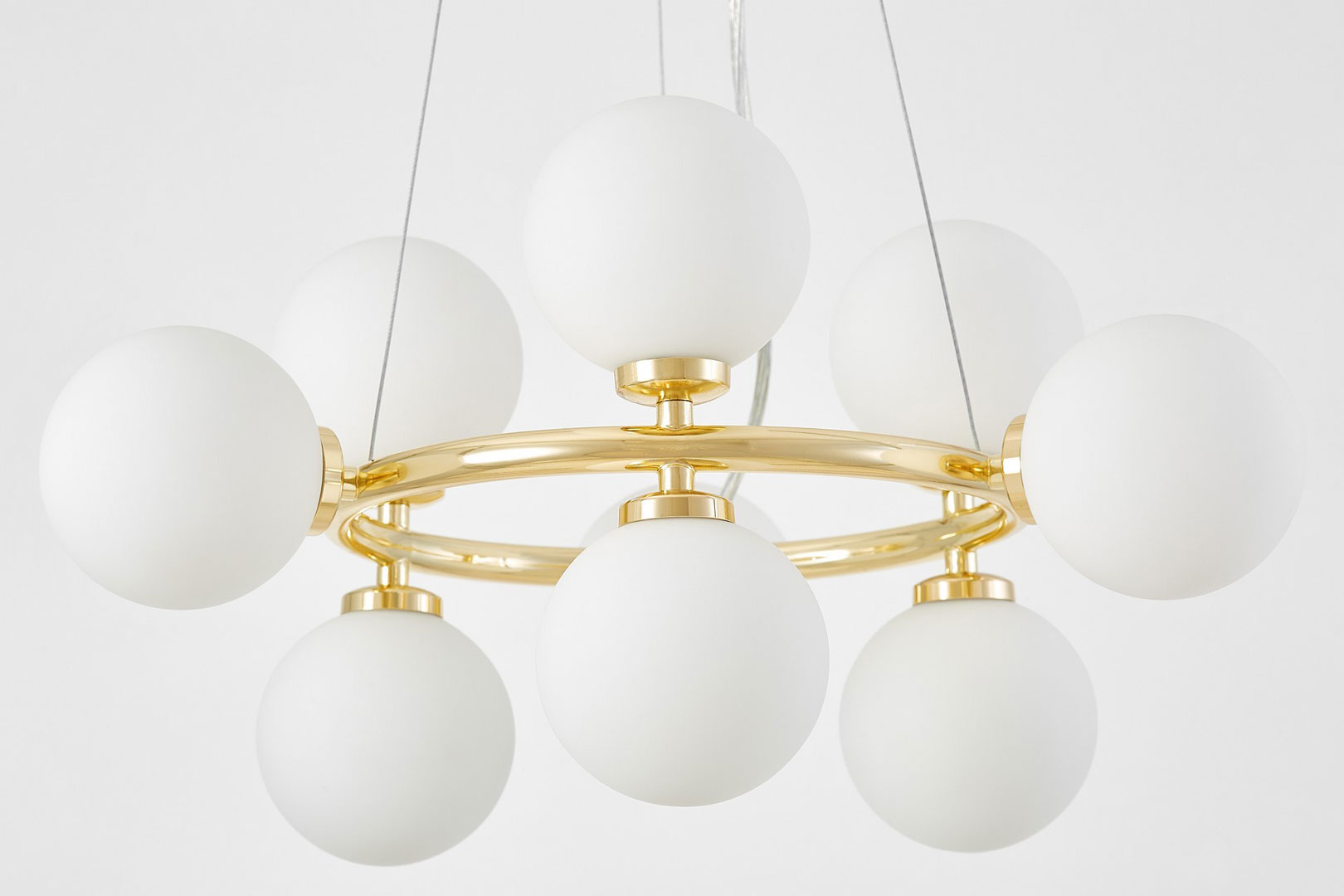 Złoty żyrandol, kule szklane białe, złoto klasyczne, lampa wisząca glamour - MARSIADA - Lumina Deco zdjęcie 3